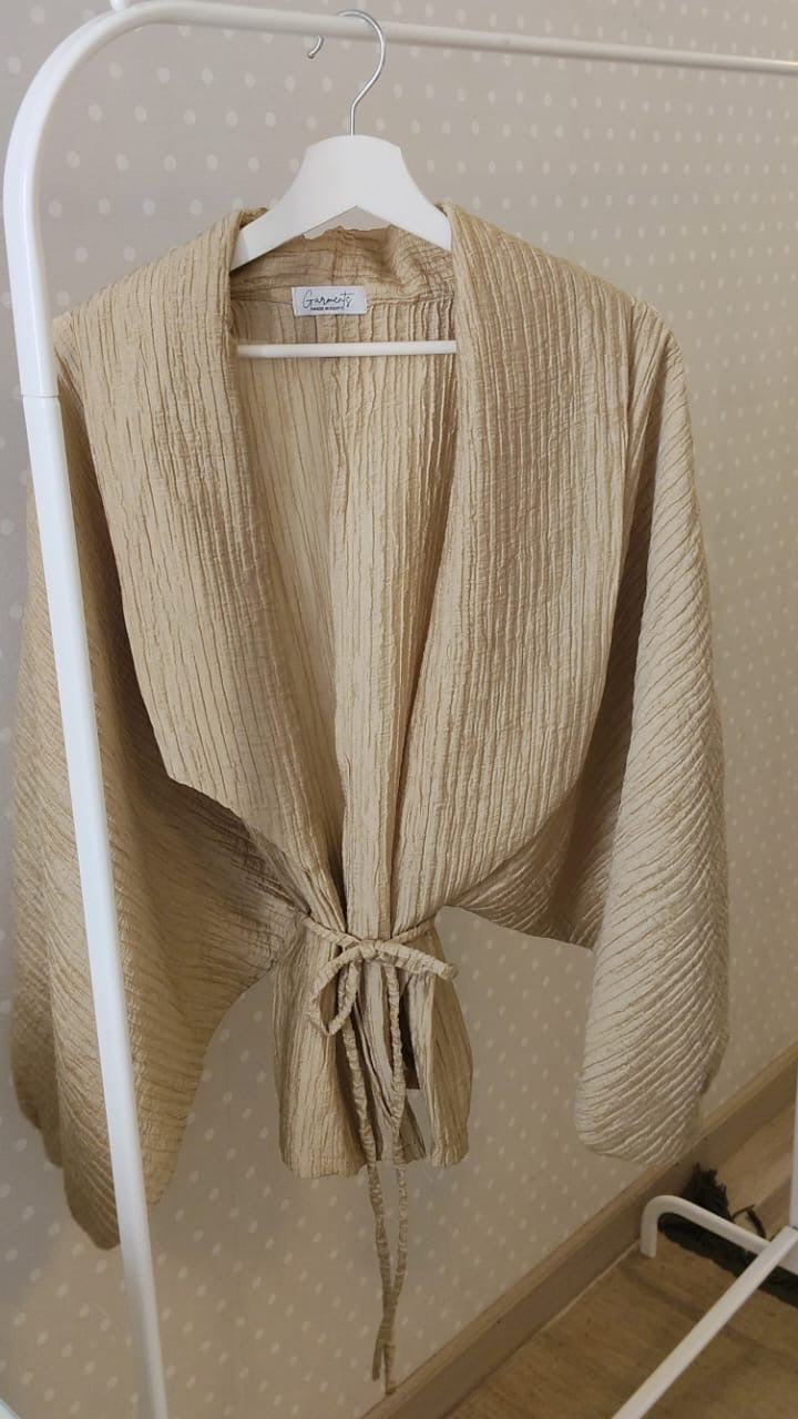 Crinkled cardigan